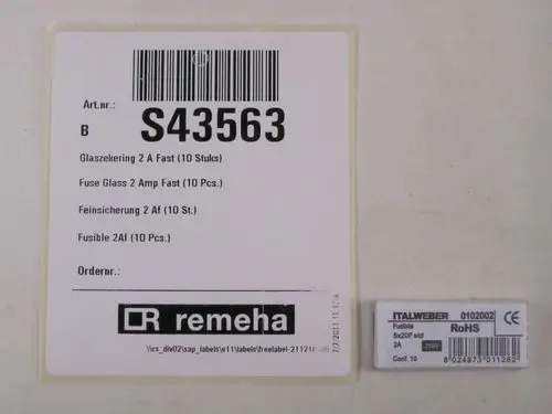 Produktetikett für Sicherungen von Remeha, mit der Bezeichnung „Sicherung 2AF“ und Informationen zu Menge und Spezifikationen der Sicherungen.
